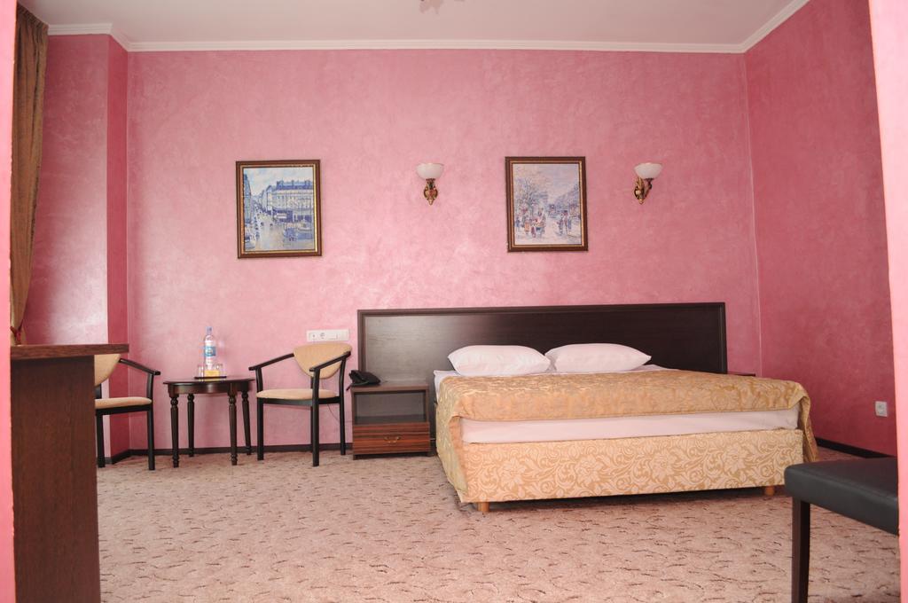 VLG Hotel Boryspilʼ Zimmer foto